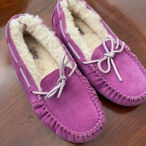 UGG slippers- Youth Size 2